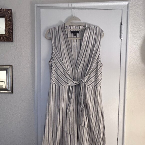 TAHARI Linen Midi Sleeve-Less V-Neck Sundress - Picture 1 of 12